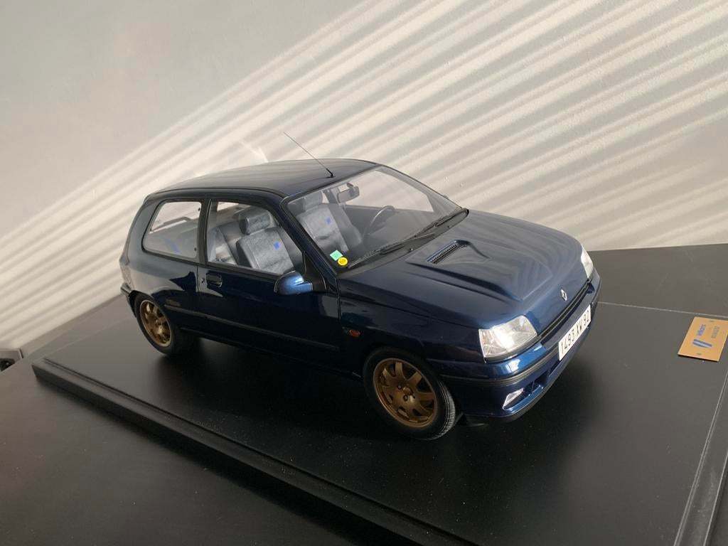1:8 GT Spirit Renault Clio Williams, Envoi, Comme neuf, Voiture