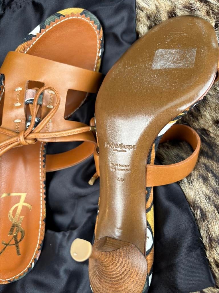 Yves Saint Laurent origineel, Kleding | Dames, Schoenen, Ophalen of Verzenden, Zo goed als nieuw
