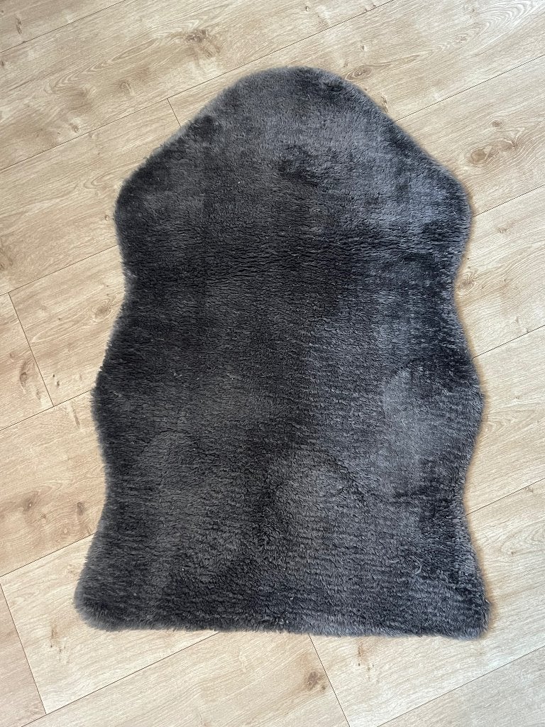 Vloerkleed zacht grijs, Huis en Inrichting, Stoffering | Tapijten en Vloerkleden, Ophalen, Gebruikt, Grijs
