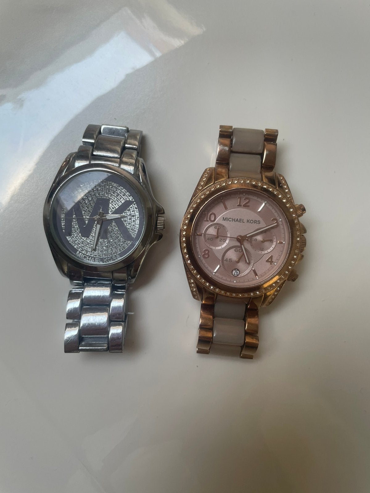 Micheal Kors horloges, Ophalen