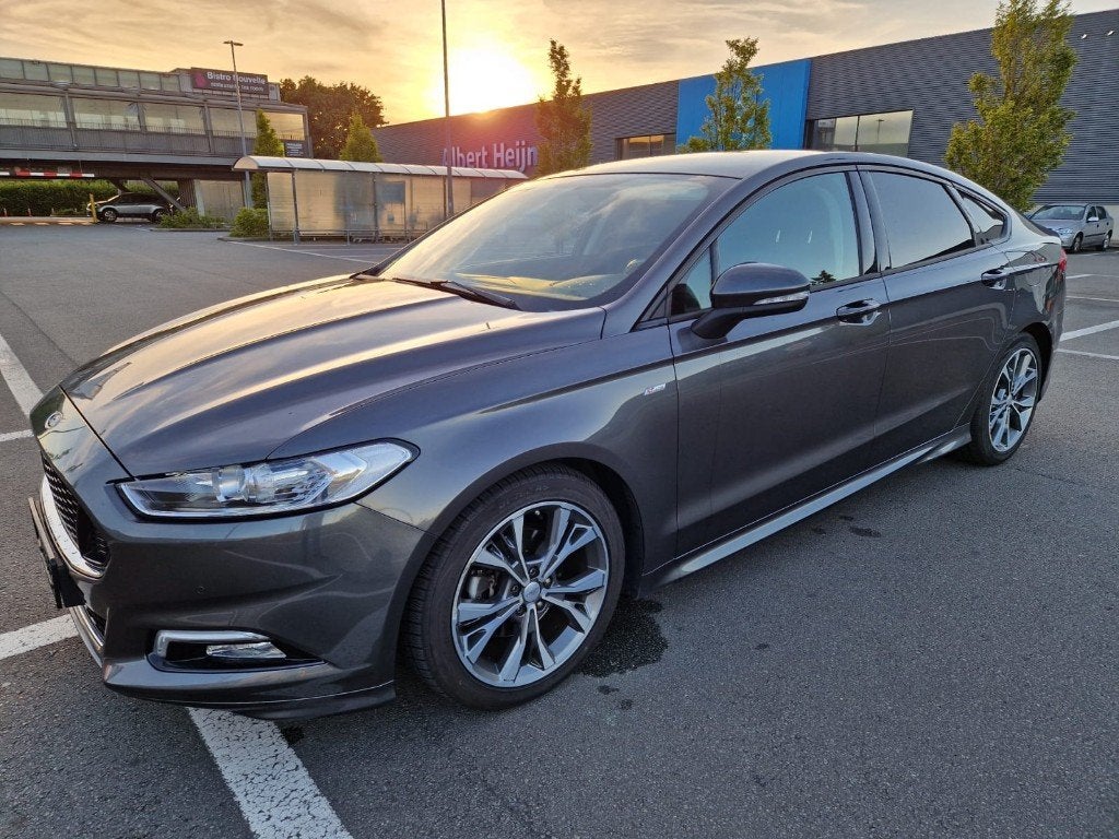 Ford Mondeo ST 2.0 Tdci 150pk(Bouw2016/111.000km)Euro6b, Auto's, Voorwielaandrijving, 4 cilinders, Mondeo, Bedrijf