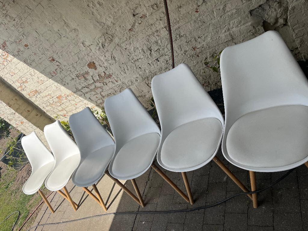 Witte stoelen, Huis en Inrichting, Stoelen, Ophalen, Zo goed als nieuw, Wit, Vijf, Zes of meer stoelen
