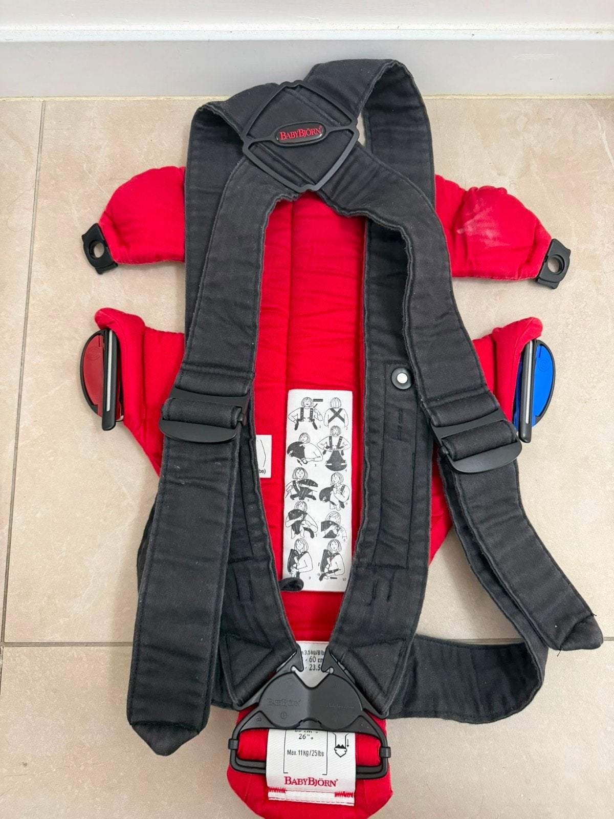 Porte bébé en bon état