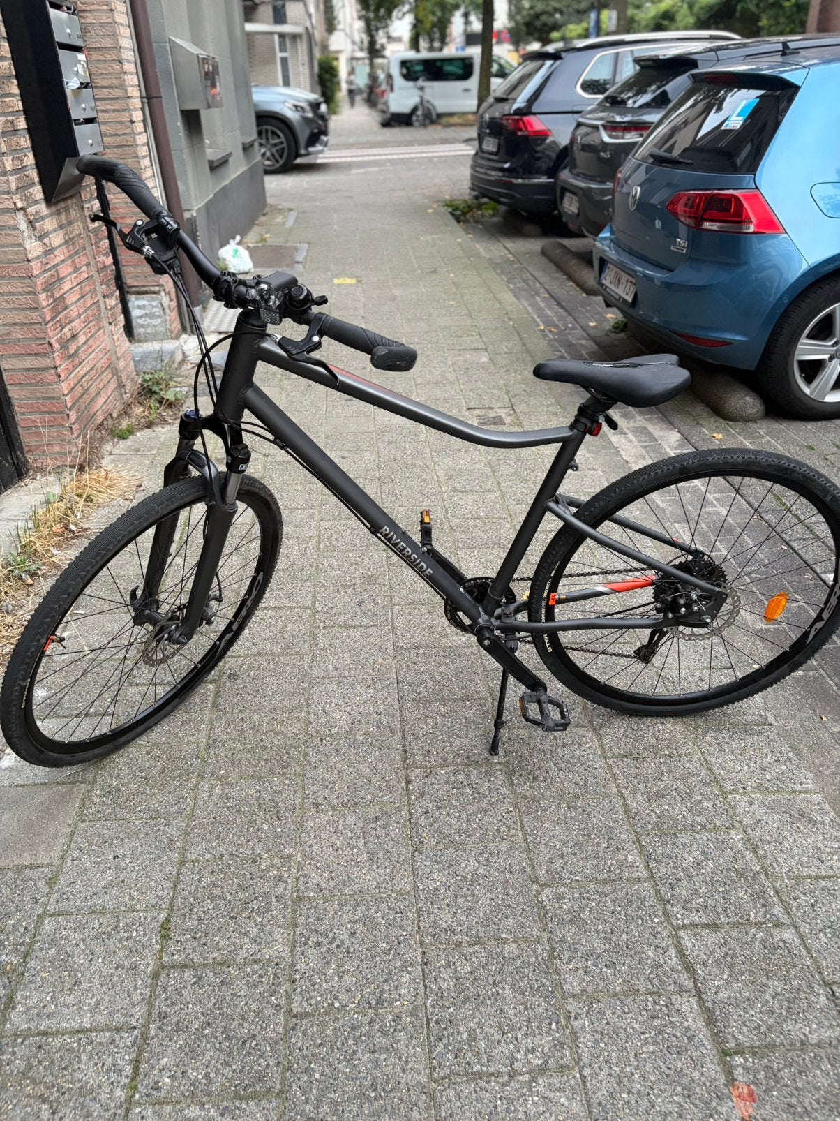 Btwin riverside 28 inch goede staat prijs is bespreekbaar, Fietsen en Brommers, Ophalen, 57 cm of meer, Hardtail, Velgrem