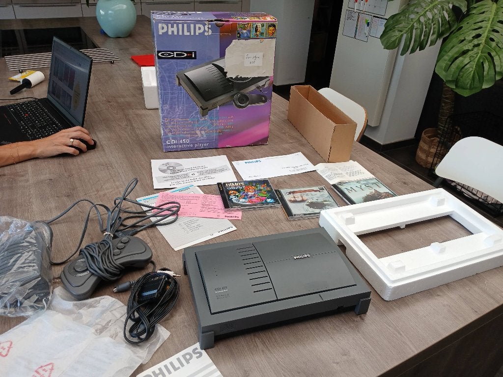Philips cdi 450, Games en Spelcomputers, Ophalen, Overige merken, Zo goed als nieuw