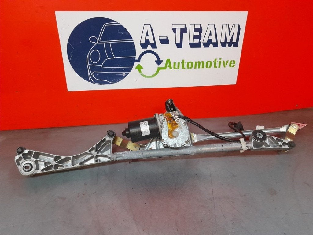 MOTEUR + TRINGLERIE ESSUIE GLACE AVANT C (W203), Autos : Pièces & Accessoires, Valeo, Mercedes-Benz, Utilisé, 100, rue de Courcelles
75017  Paris, FR
