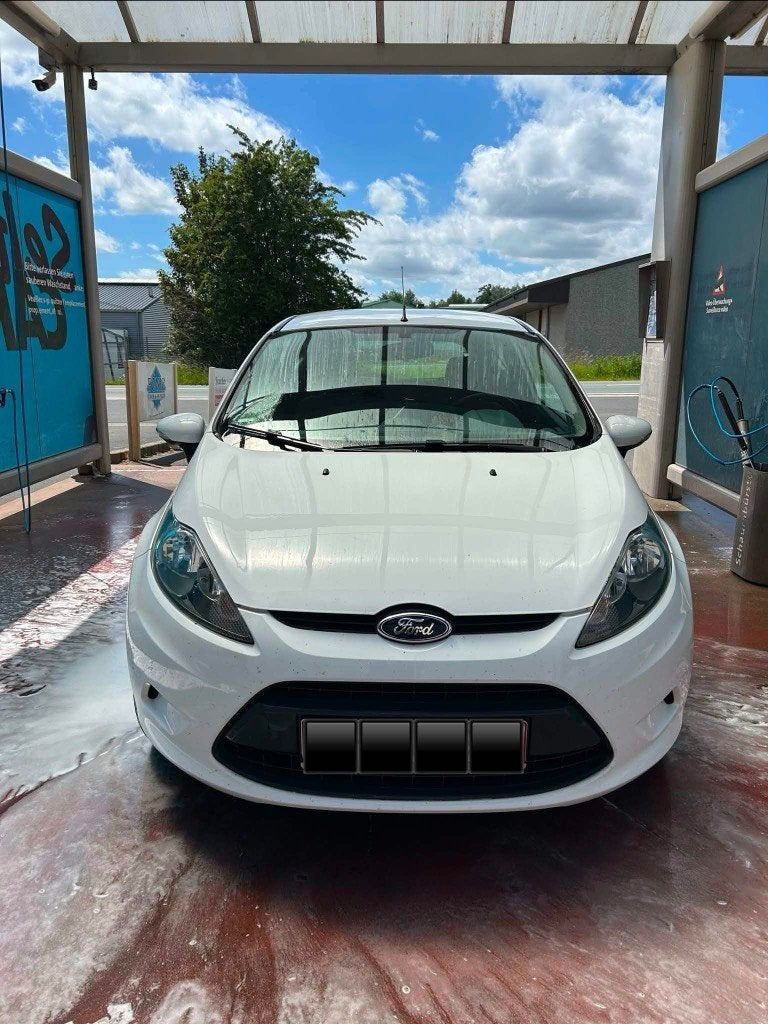 Ford Fiesta 2010, Autos, Ford, Particulier, Fiësta, Diesel, Euro 5, Hatchback, 3 portes, Boîte manuelle, Blanc, Autres couleurs