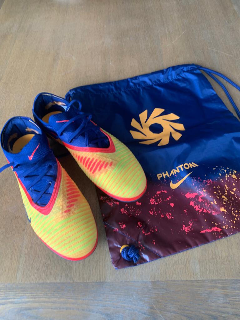Nike Phantom 6 Low Elite Erling Haaland FG, Sport en Fitness, Voetbal, Ophalen of Verzenden, Zo goed als nieuw, Schoenen