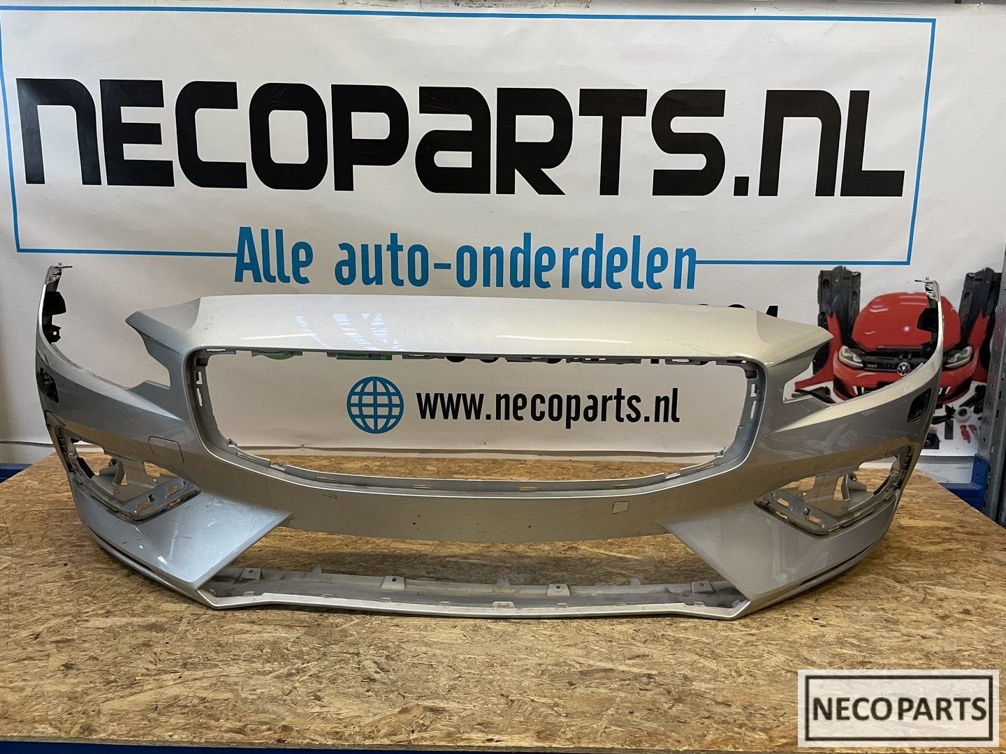 VOORBUMPER VOLVO V60 S60 BUMPER ORIGINEEL 2018 -, Auto-onderdelen, Carrosserie, Volvo, Gebruikt, Ophalen of Verzenden