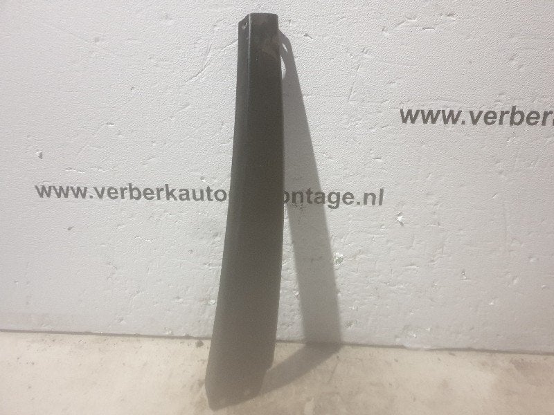 CACHE PLAQUE b stijl links buiten Audi 80 (B4), Auto-Union-Straße  1,
85057  Ingolstadt, DE, Info@audi.de, Audi, Utilisé