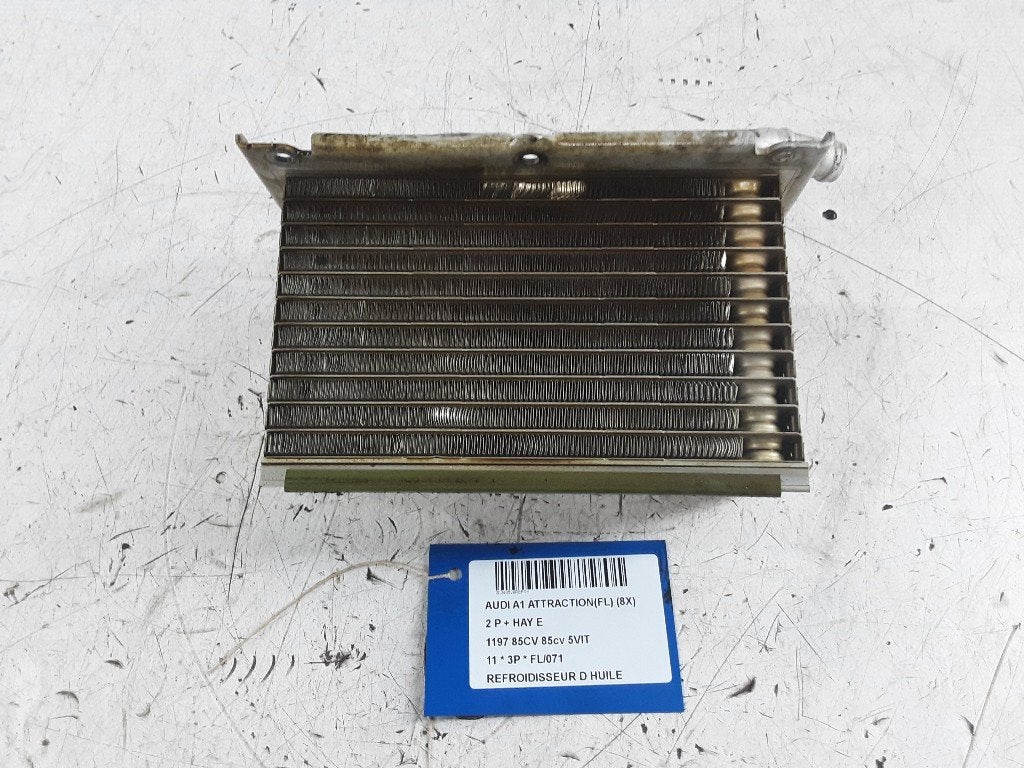 REFROIDISSEUR HUILE Audi A1 (8X1 / 8XK) (03F145749B), Mevr. I. Hauben, Audi, Utilisé, Rue de l'Espoir 34 34
4030  GRIVEGNÉE, BE