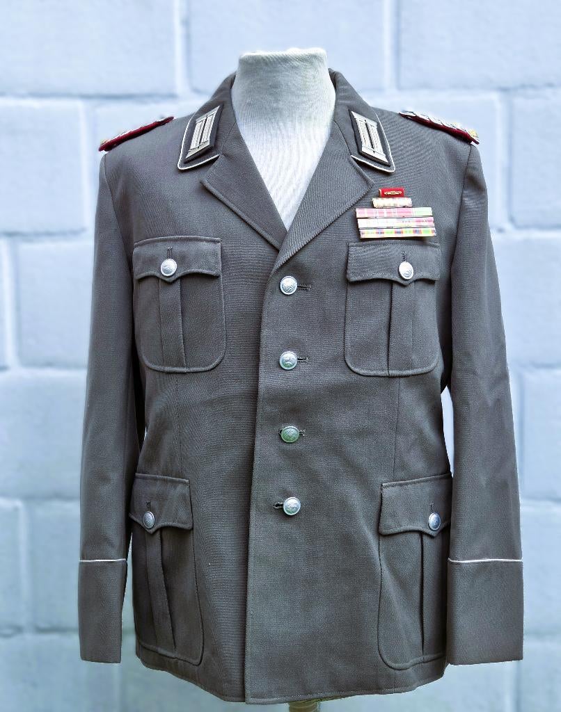 Stasi oberst Uniform jas., Verzamelen, Ophalen of Verzenden