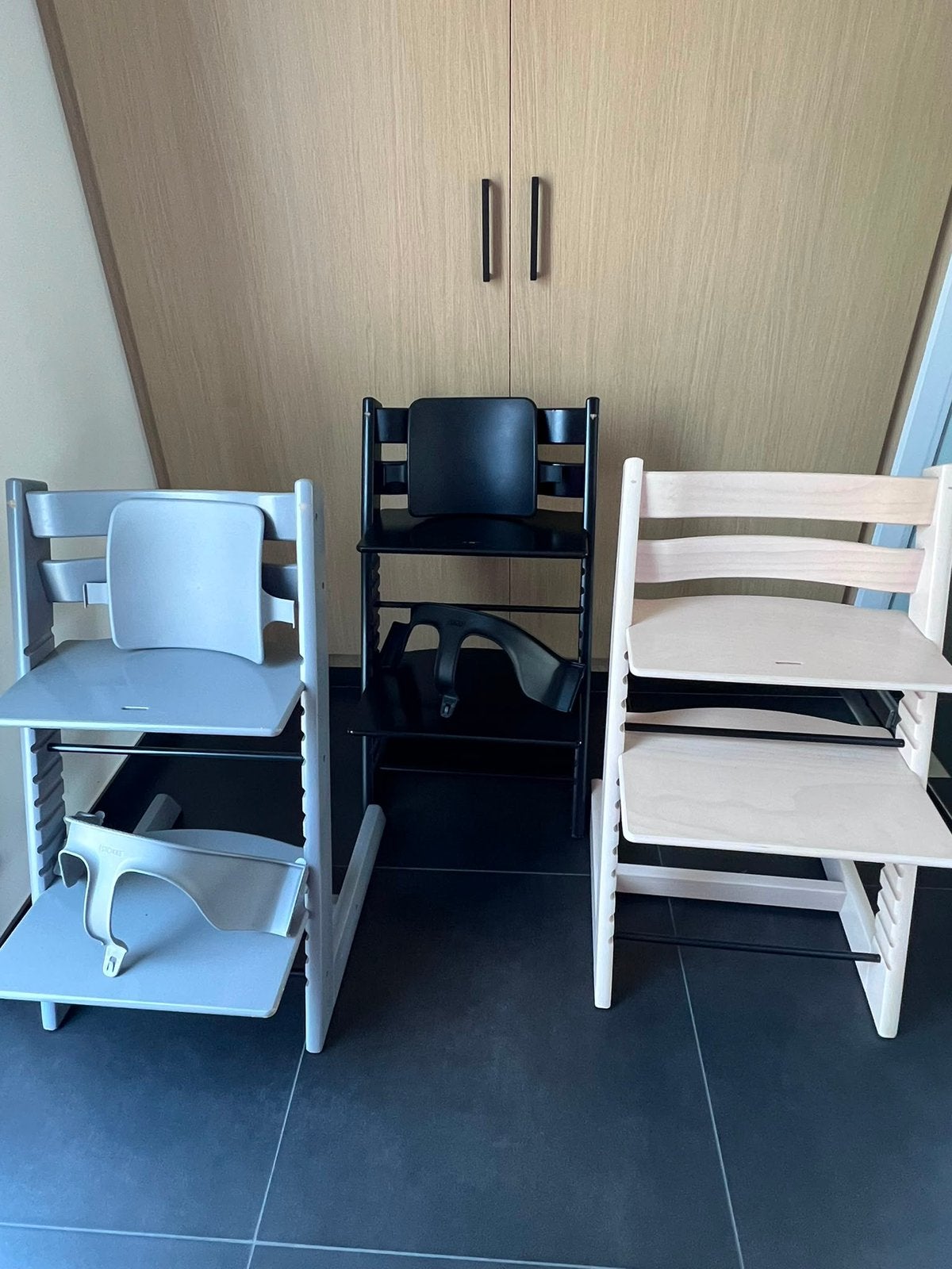 Tripp trapp kinderstoelen (merk Stokke), Ophalen, Zo goed als nieuw