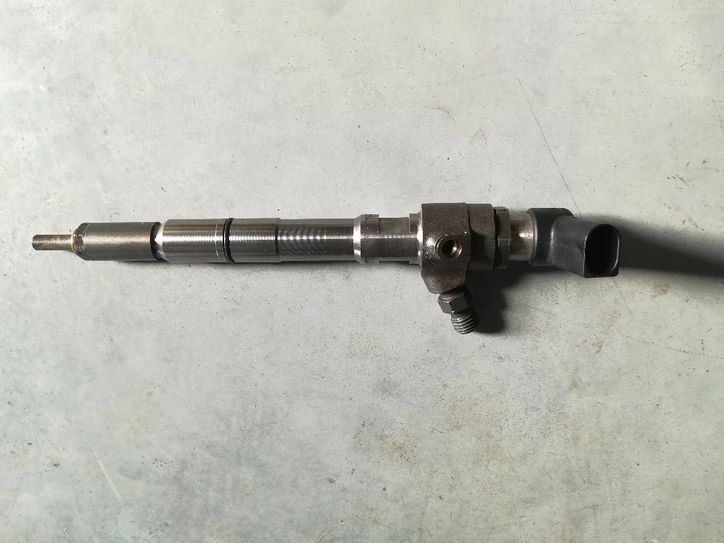 INJECTEUR 1.6 TDI VW AUDI, Enlèvement, Utilisé, Audi