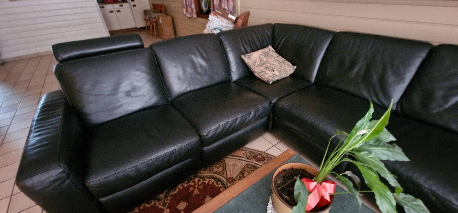 mooi onderhouden lederen hoeksalon, Huis en Inrichting, Ophalen, Leer, Modern