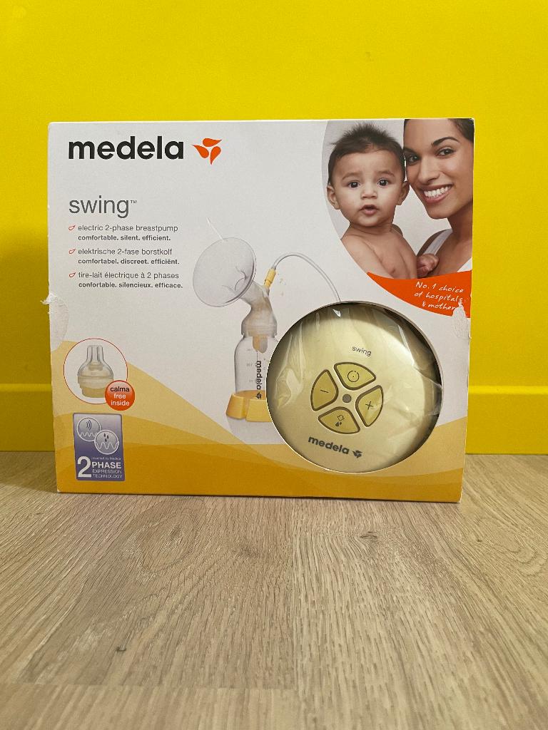 Eenzijdige kolf Medela Swing en toebehoren, Ophalen, Gebruikt, Borstkolf
