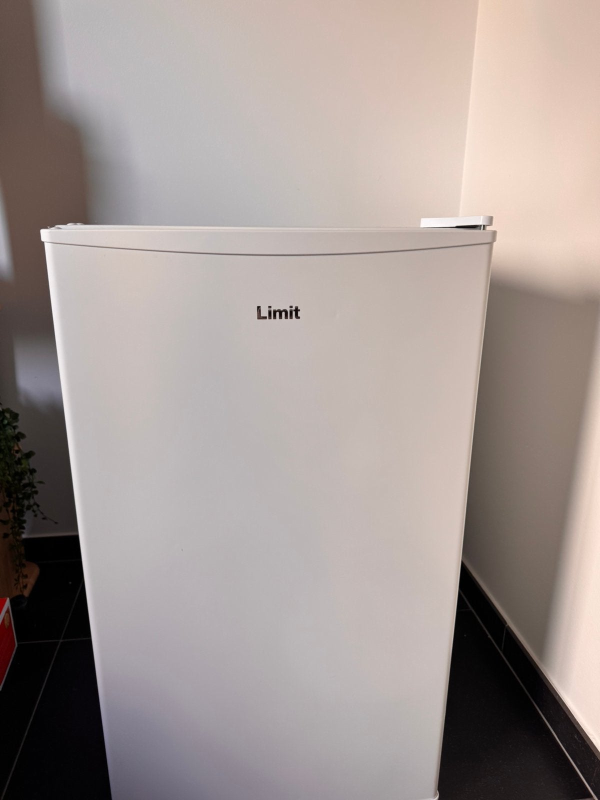 LIMIT Koelkast zo goed als nieuw!, Elektronische apparatuur, Ophalen, Zo goed als nieuw