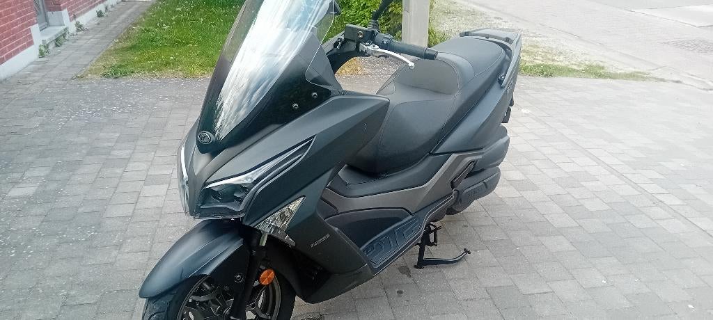 Kymco X-Town 125, Transmission par cardan, Particulier