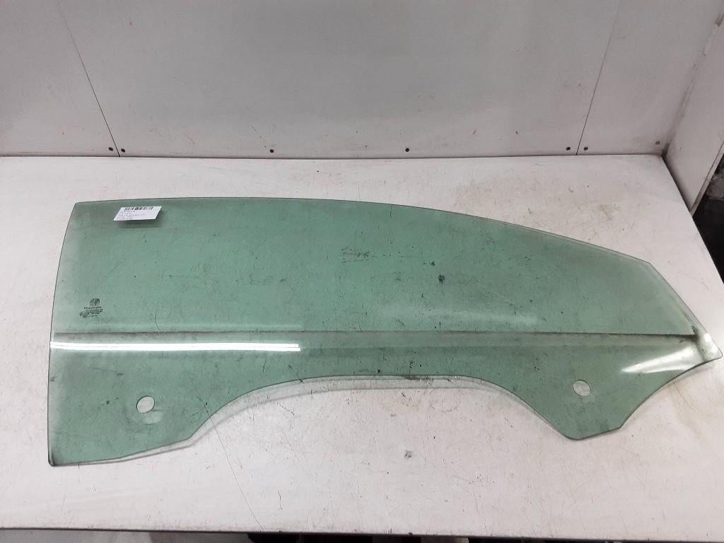 VITRE AVANT DROITE Alfa Romeo MiTo (955) (01-2008/12-2018), Utilisé, Alfa Romeo