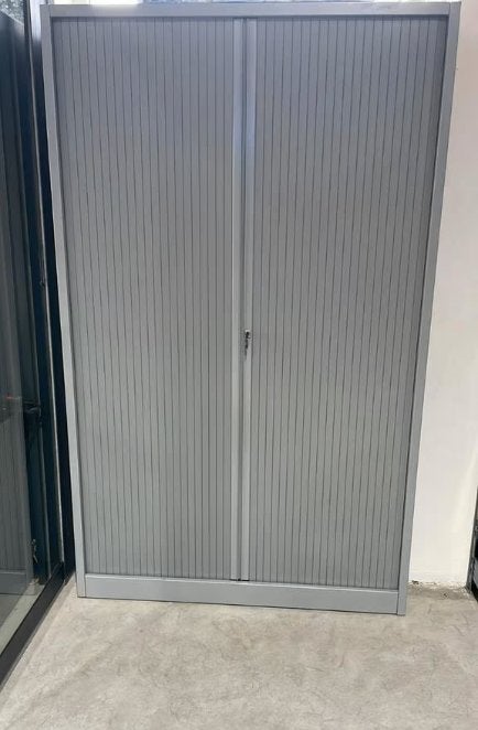 Armoire métallique professionnelle étagères et penderie, Enlèvement ou Envoi, Comme neuf