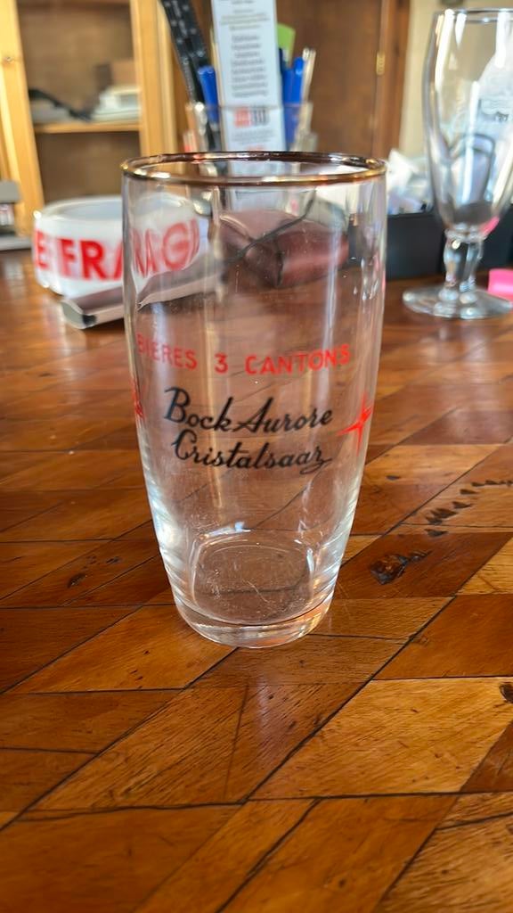 Brasserie bière verre 3 cantons bock aurore, Verzamelen, Glas en Drinkglazen, Ophalen of Verzenden, Zo goed als nieuw