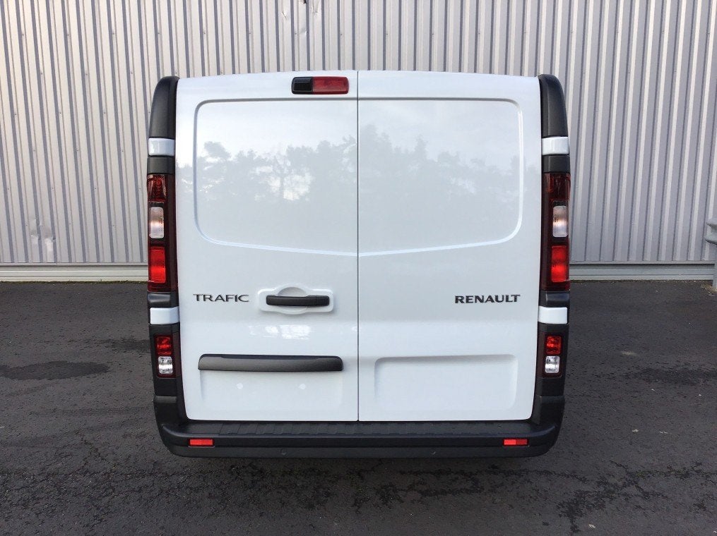 Pare chocs Renault Trafic 3, Autos : Pièces & Accessoires, Arrière, Pare-chocs, Renault, Enlèvement
