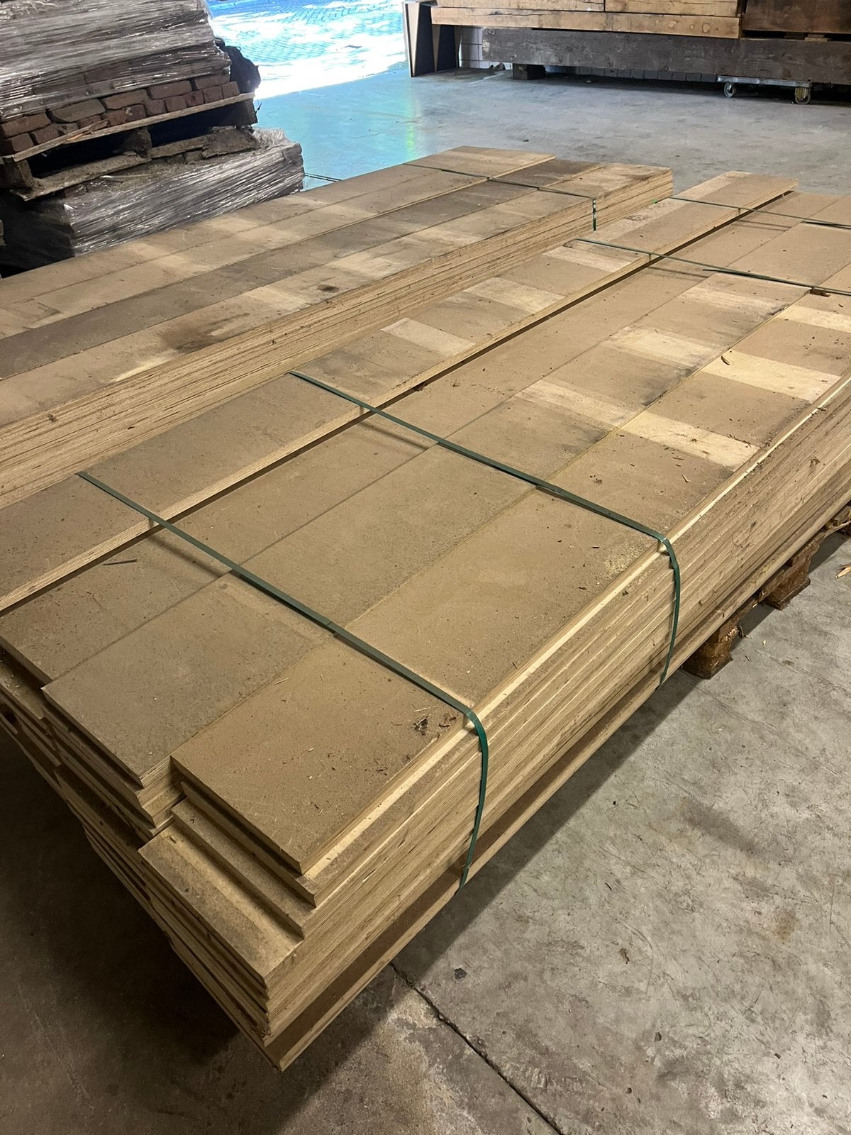 Berken stroken305x27cm 24 mm dik, Ophalen, Zo goed als nieuw