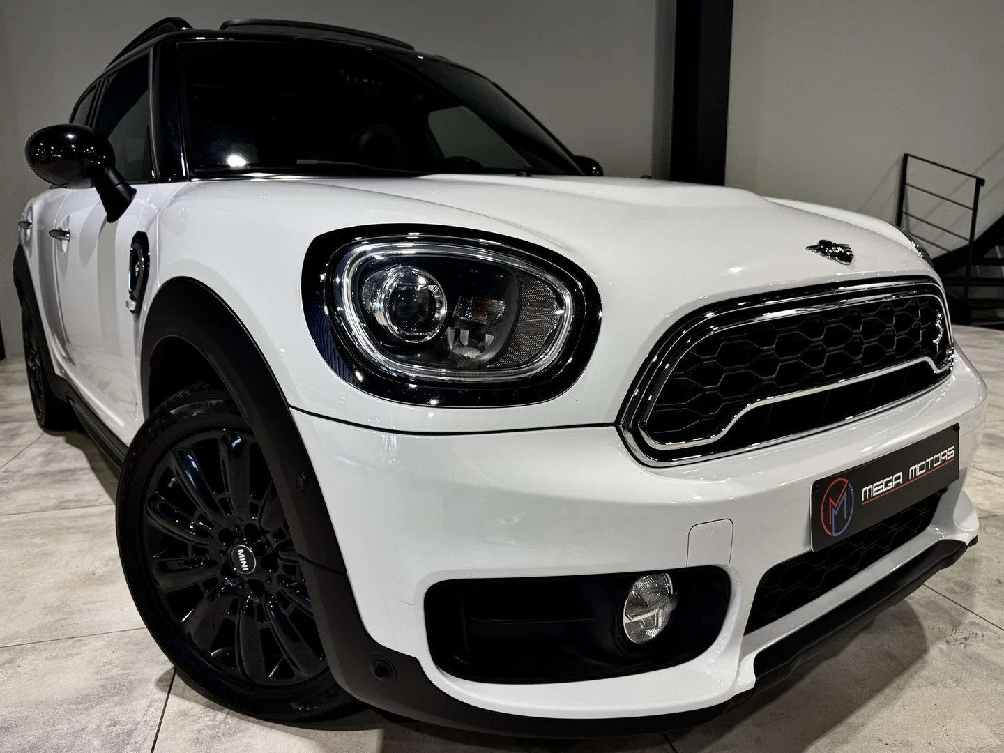 MINI Countryman Cooper S 2.0i TURBO 163CV ALL4 BAUTO NAVi PA, Autos, Cuir, Ordinateur de bord, Achat, Euro 6