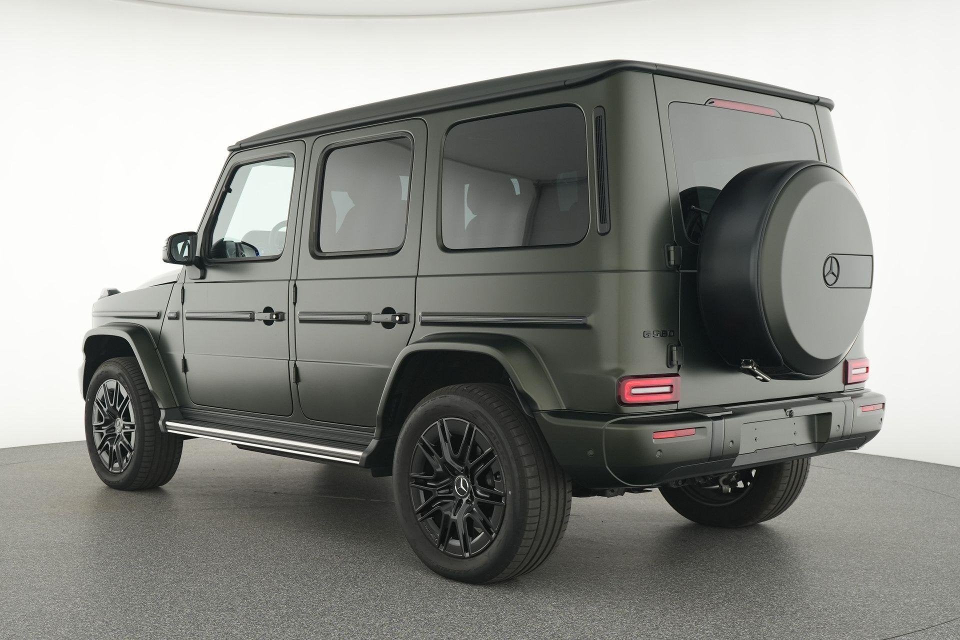 Mercedes-Benz G 580 AMG LINE + MANUFAKTUR + BURMESTER +, Auto's, Mercedes-Benz, Automaat, Verblindingsvrij grootlicht, 116 kWh