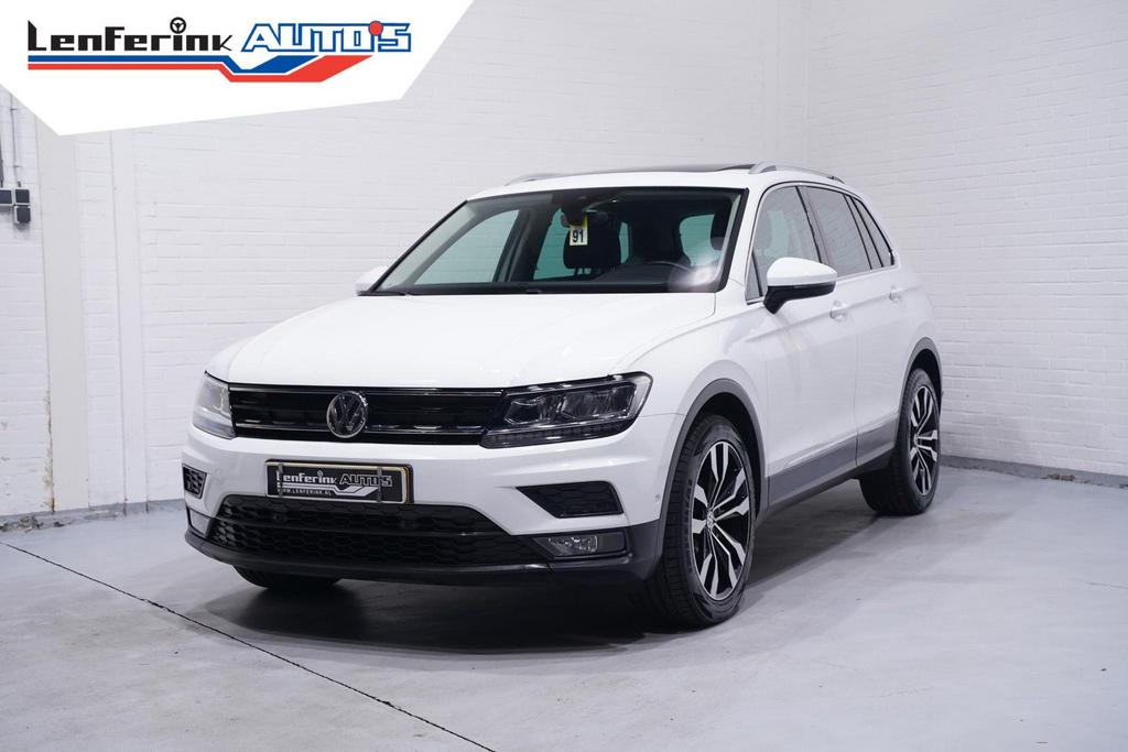 Volkswagen Tiguan 1.4 TSI ACT Comfortline Panodak Navi Led k, Auto's, Automaat, 139 g/km, Wit, Bedrijf