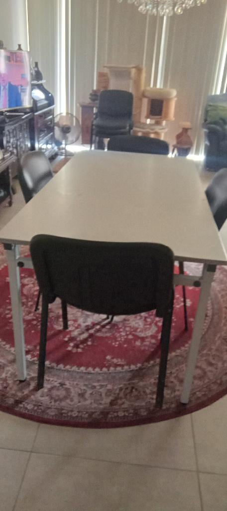 stevige eettafel met 4 stoelen, Huis en Inrichting, Tafels | Eettafels, Ophalen, Overige materialen, Klassiek, 50 tot 100 cm