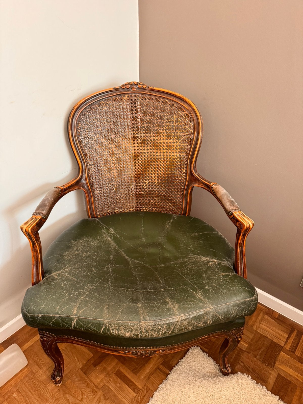 2 Vintage fauteuils met lederen zitkussen, Ophalen