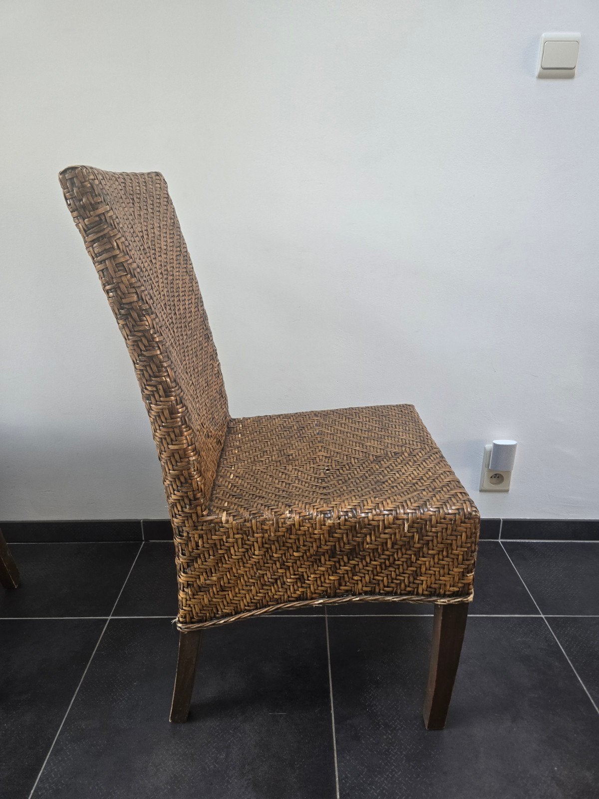 rotan / rieten eetstoelen 6stuks, Huis en Inrichting, Stoelen, Ophalen, Gebruikt, Bruin, Riet of Rotan