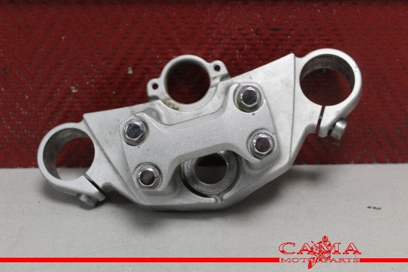 TOP YOKE TROIS POINTS Honda (53230MBZK00), Dhr. S. di Majo, Utilisé, Info@cama-motorparts.nl, P.J. Troelstraweg 8 8
3144 CX  MAASSLUIS, NL