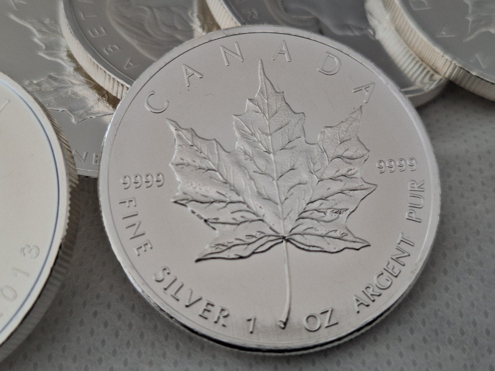 Pièces de 1 oz en argent canadien Maple Leaf (argent pur à 9, Envoi, Cuivre