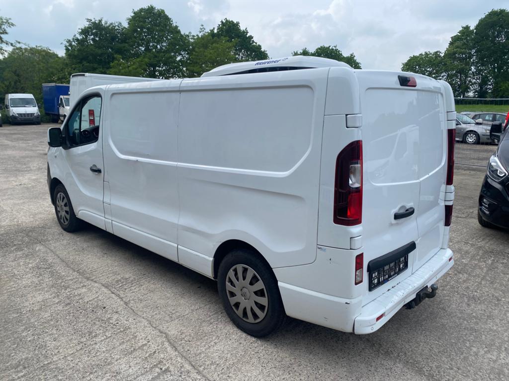 Opel vivaro koeling, Auto's, Voorwielaandrijving, Zwart, Wit, Bedrijf