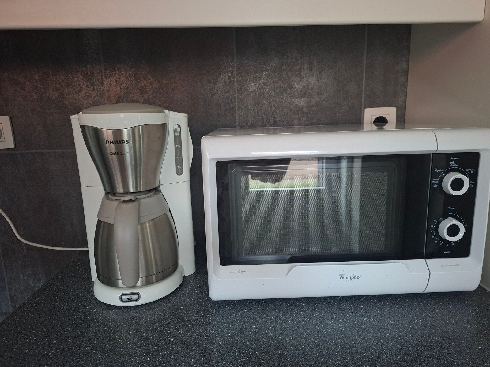 koffiemachine en microgolf, Enlèvement, Utilisé, Autoportant, Whirlpool