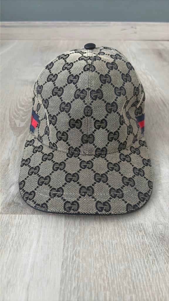 Gucci pet, Ophalen of Verzenden, Zo goed als nieuw, Pet