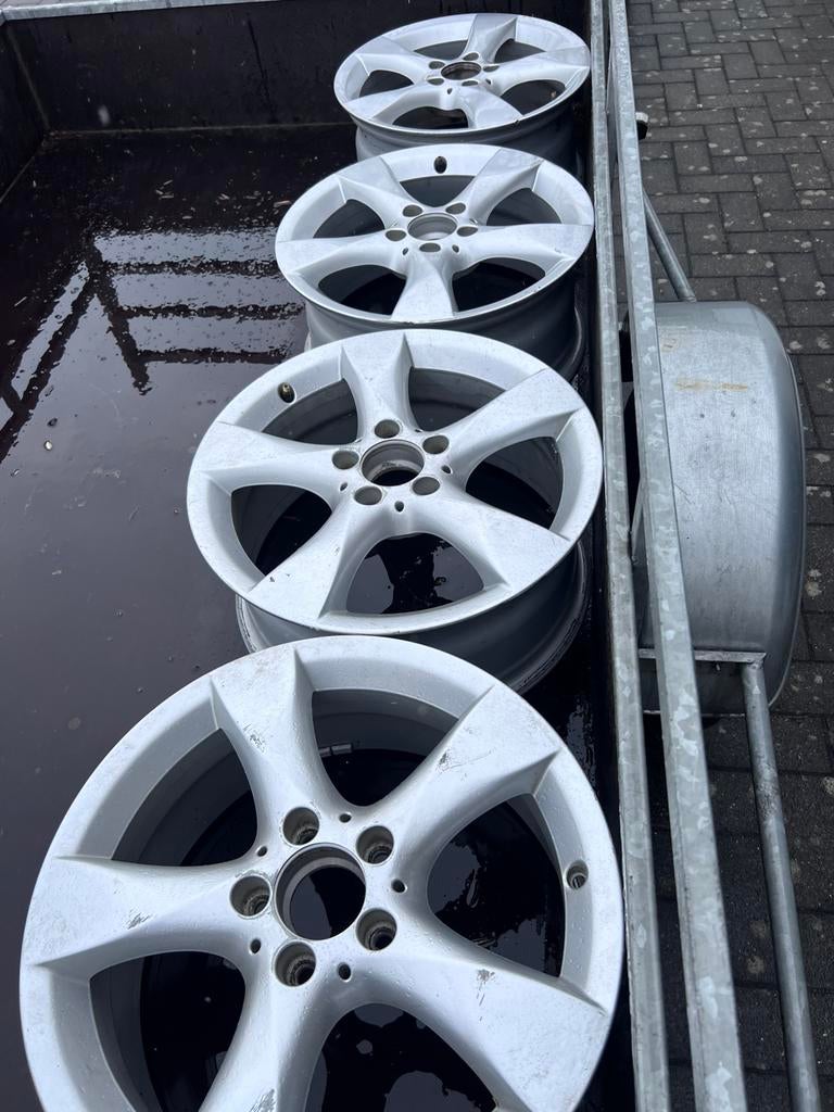 Mercedes 17 inch velgen voor A klasse , B klasse, Auto diversen, Wieldoppen, Ophalen, Gebruikt