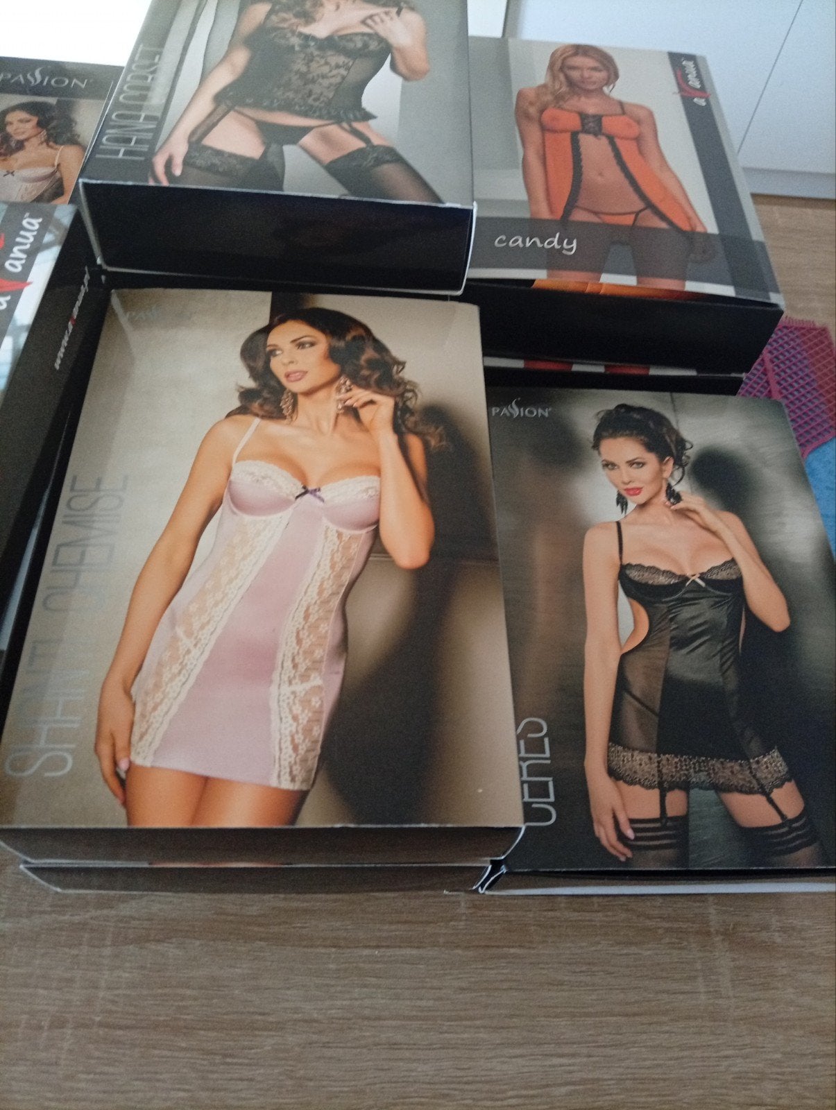 Lingerie femme, Ophalen