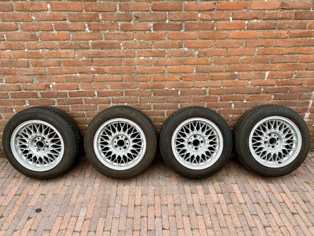BMW E30 style 5 - 15” BBS velgenset 4x100 7J incl banden, Auto-onderdelen, Ophalen, Overige, Gebruikt, 15 inch