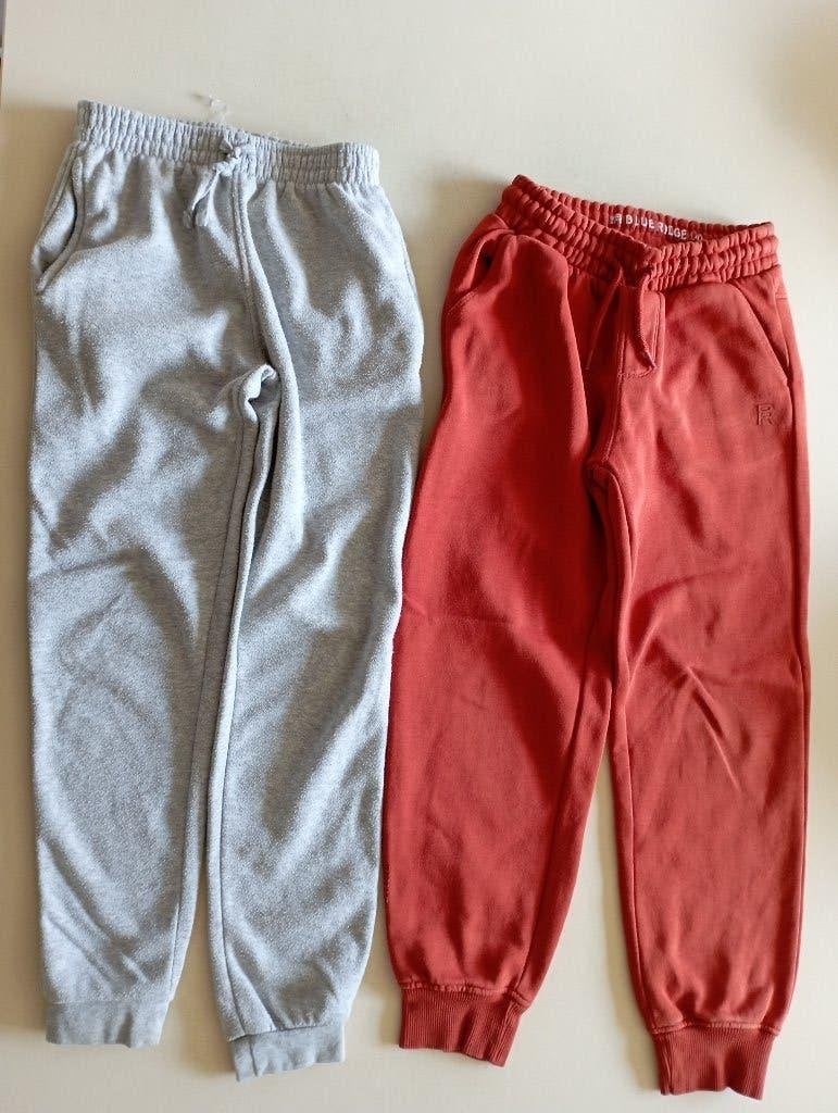 2 sportbroeken maat 140, Ophalen of Verzenden, Zo goed als nieuw, Broek