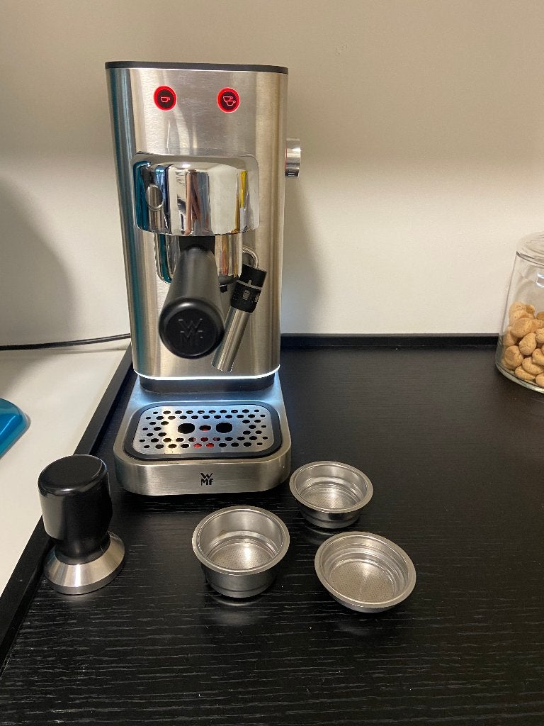 WMF Lumero  Espressomachine RVS, Electroménager, Cafetières, Machine à espresso, Réservoir d'eau amovible, Café en grains, Comme neuf