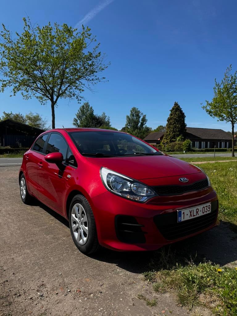 Kia Rio 3 Nieuwe motor, Autos, Rouge, Achat, Boîte manuelle, Noir