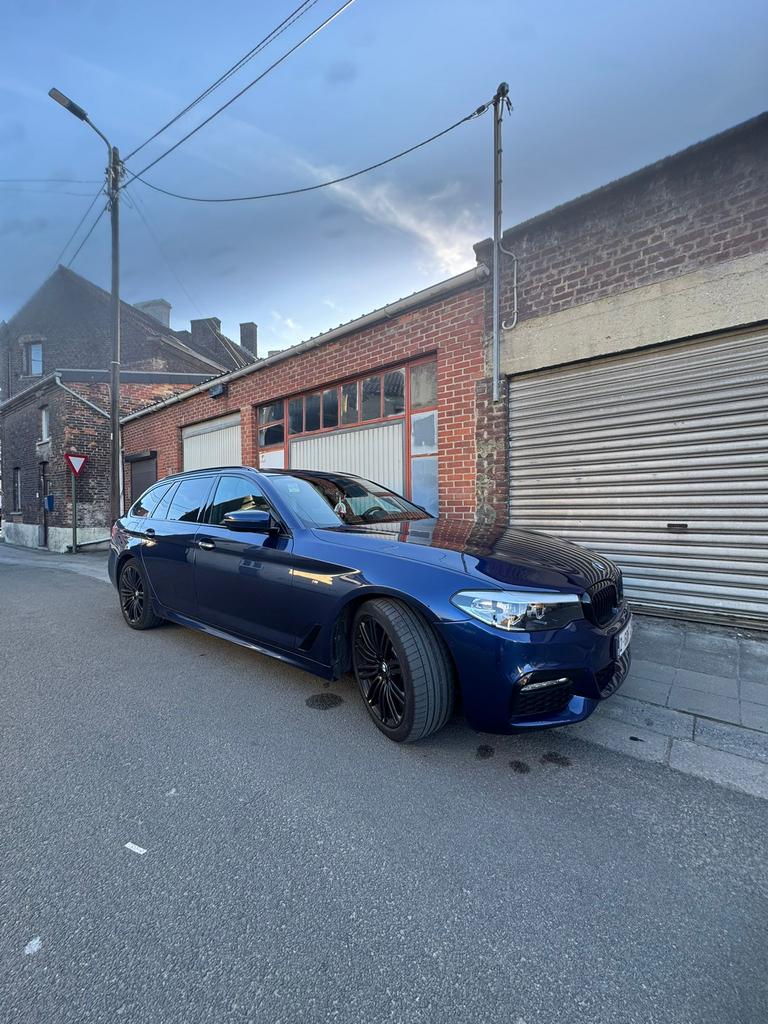 Bmw 520d pack m boite auto full options, Autos, Cuir, Euro 6, Carnet d'entretien, Noir