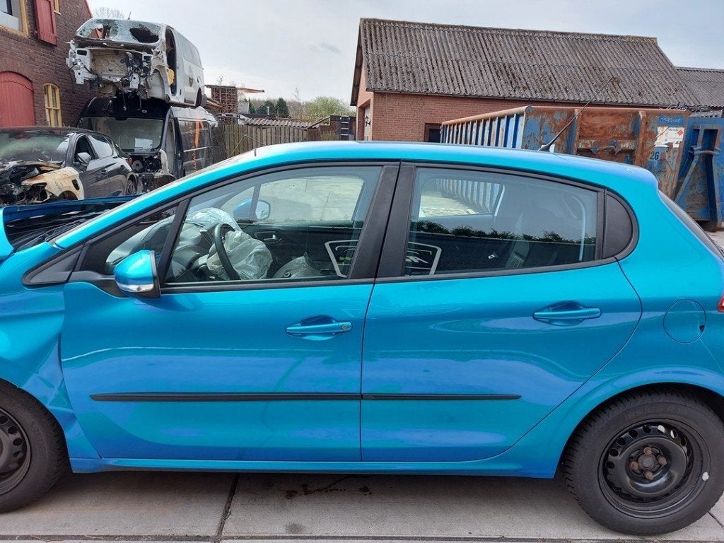 PORTIER LINKS ACHTER Peugeot 208 I (CA / CC / CK / CL), Auto-onderdelen, Dhr. J. Ham, Gebruikt, Deur, Administratie@autoham.nl