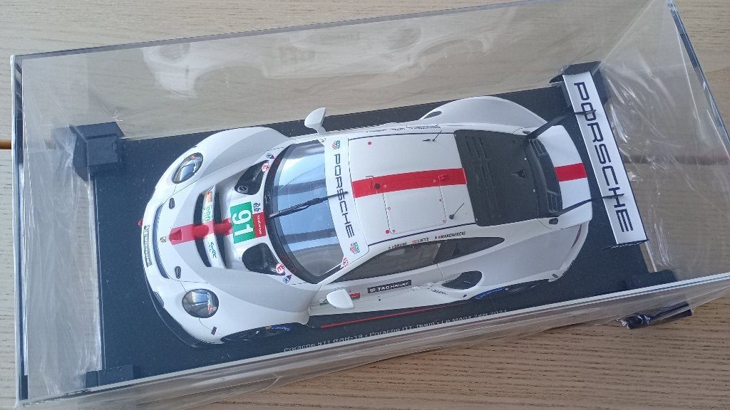 Porsche RSR Le Mans 2021 1:18 Spark, Hobby & Loisirs créatifs, Voitures miniatures | 1:18, Enlèvement ou Envoi, Neuf, Voiture