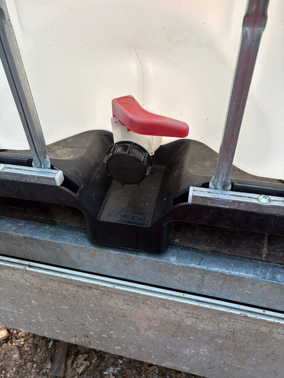 1000 liter ibc vat, Ophalen, Zo goed als nieuw