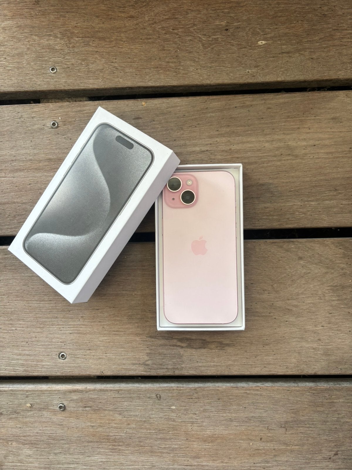 Iphone 15 - Batterie 100%, Télécoms, 128 GB, IPhone 15, Enlèvement ou Envoi, Rose