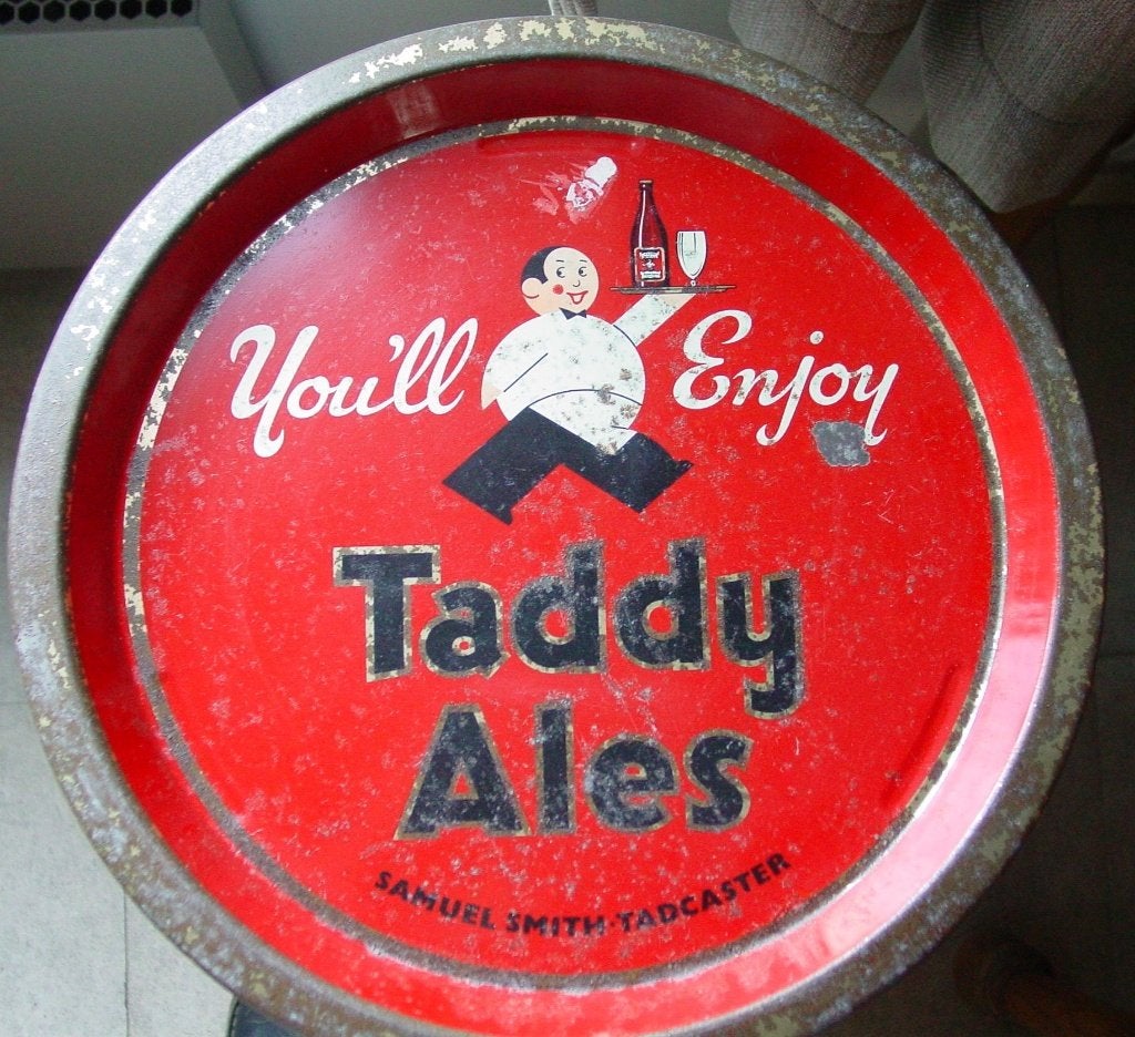 TADDY ALES DIENPLATEAU -METAAL-, Collections, Marques de bière, Enlèvement ou Envoi